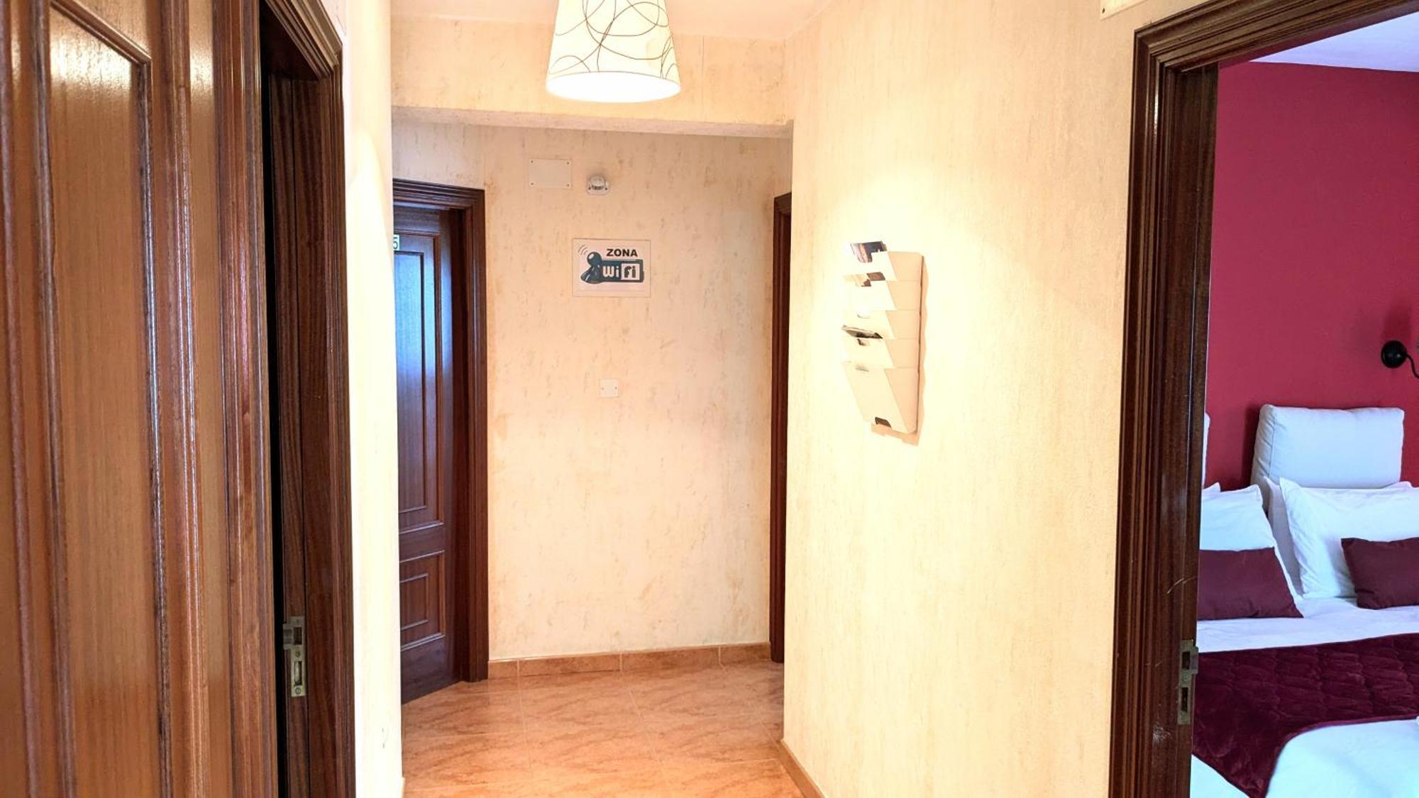 Pension Club Del Mar Cayón Exteriör bild